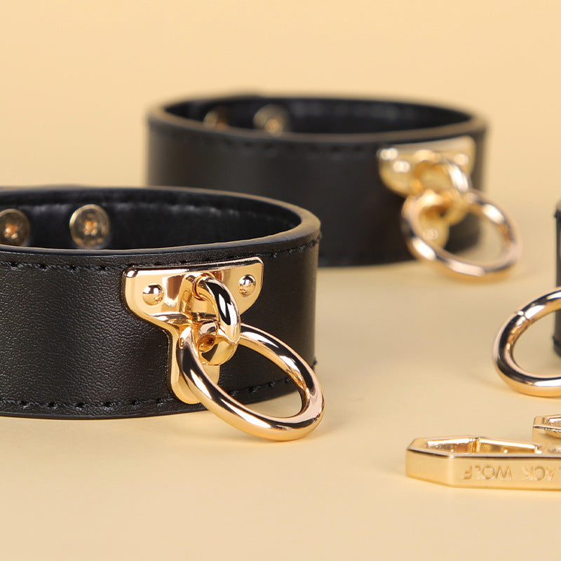 High-End Sm Sex Props Genuine Leather Eight-Piece Set Bondage Handcuffs Sex Collar Sexy Whip Manufacturer Wholesale
